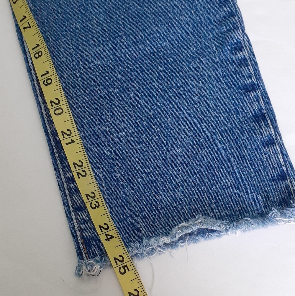 LEVI'S WEDGIE Size 26 Blue Very Good Condition. - Picture 7 of 9